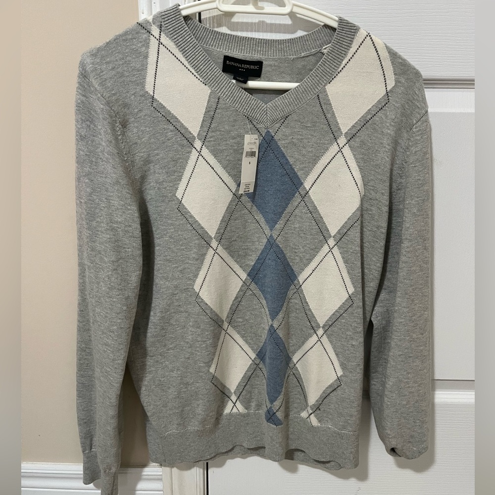 Brand new banana republic sweater